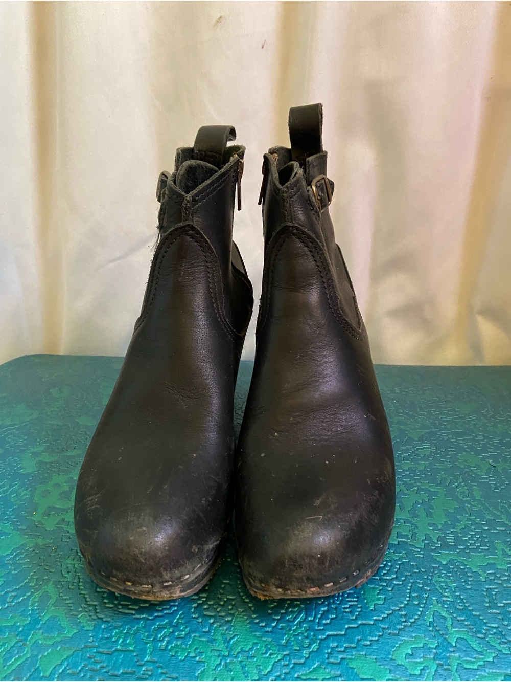 No. 6 Made By Sven Black Leather Ankle Booties